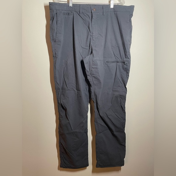 The North Face Men's Pants Dark Gray Pants Size 40 - Picture 1 of 15